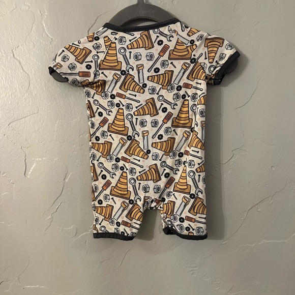 Little One Shop Bamboo Construction Print Romper- Newborn - Picture 2 of 4